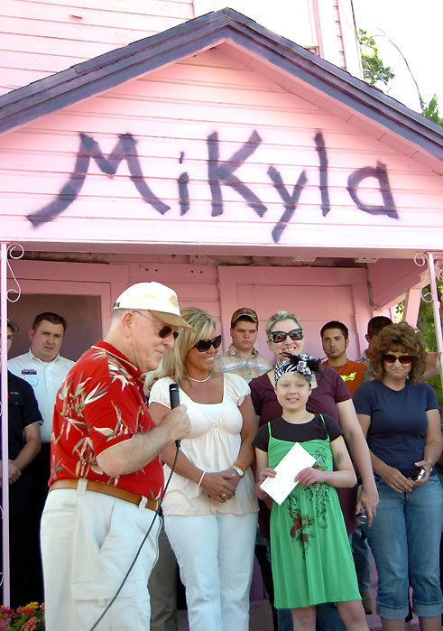 Painting it pink for Mikyla - North Texas e-News