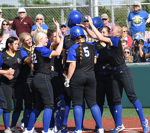 Dodd City And Ector Softball Photos North Texas E News