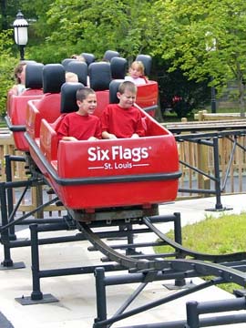 Six Flags St. Louis offers fun, family-friendly environment - North Texas e-News