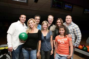 Bentley Dallas goes bowling with the 'Boys - North Texas e-News